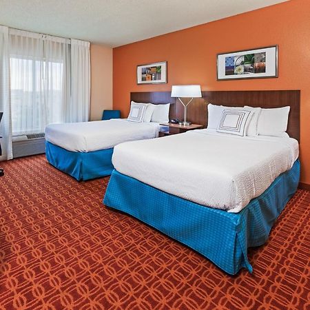 Fairfield Inn And Suites By Marriott Austin Northwest/The Domain Area Exterior photo